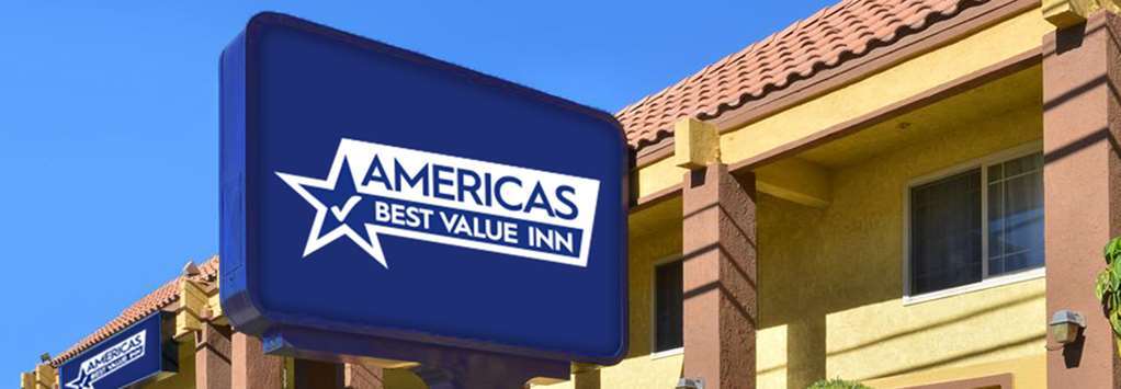 Econo Lodge Нийдълс Екстериор снимка